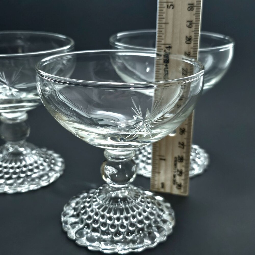 Anchor Hocking Bubble Foot Champagne Glasses 6oz cut glass starburst rays 4pc - Picture 6 of 8